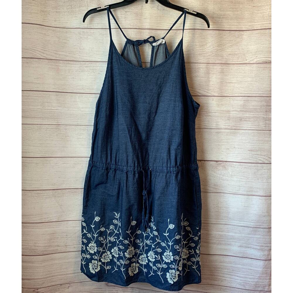Westport Denim Sleeveless Dress White Floral Embroidery Pockets Medium Petite